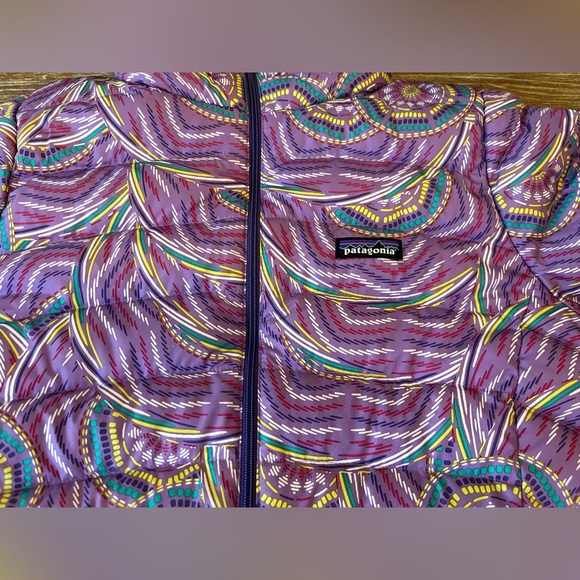 PATAGONIA DOWN SWEATER/PUFFER JACKET, SIZE XXL (16-18) OR WOMENS XS/S - Picture 4 of 9